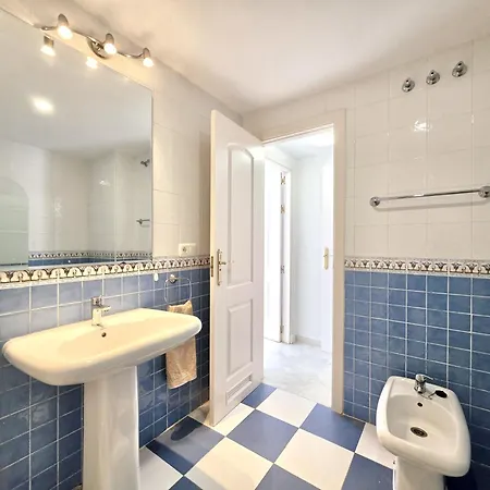 Sr Reserva De 1803 Two Bdr Penthouse Appartamento Marbella